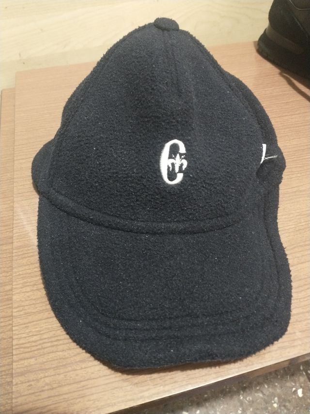GORRO DE LANA PARA ESQUÍ CON OREJERAS