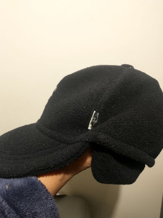 GORRO DE LANA PARA ESQUÍ CON OREJERAS