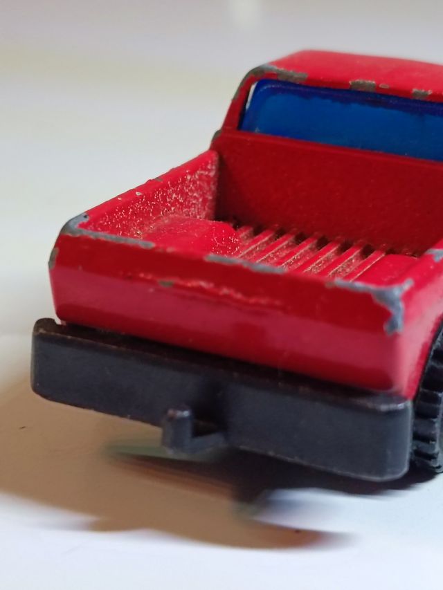 COCHE 4X4 PICKUP 1/64