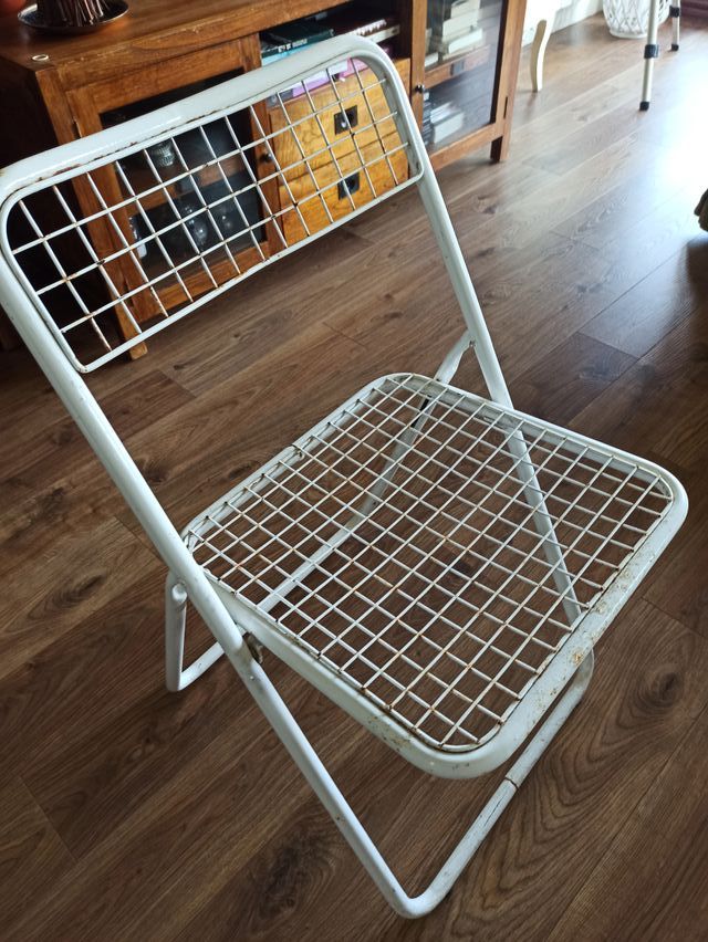 Silla estilo industrial