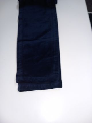 Pantalón terciopelo MassimoDutti