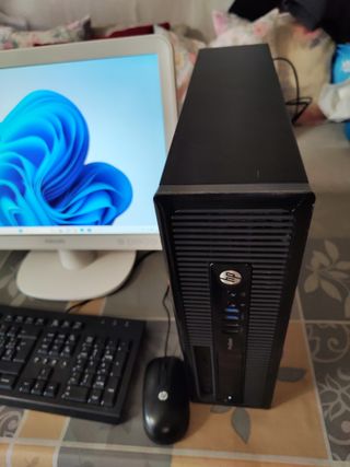 HP CORE I5 16GB W11 SSD MONITOR 20 WIFI AC BT