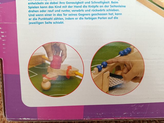 Juego futbolín madera marca Voila 