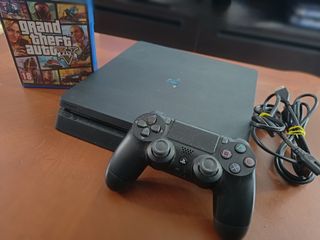 Ps4 slim completa + GTA V