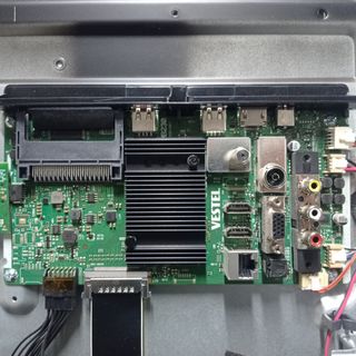 Despiece TV Telefunken TFA55U550UHD