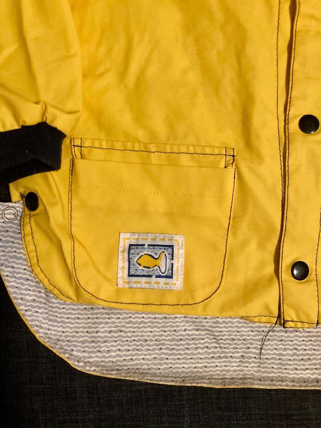 Chubasquero niña Mini Tribu.