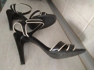 SANDALIAS TACON FINO