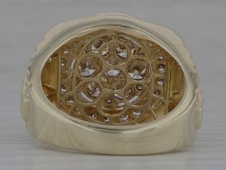 Anillo de oro