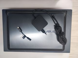 Asus ZenBook 13 UM325UA