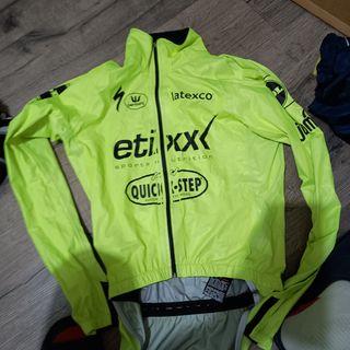 Impermeable goretex deceuninck quick stepe