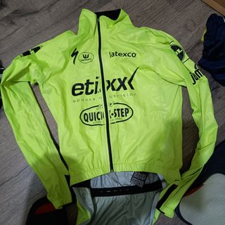 Impermeable goretex deceuninck quick stepe