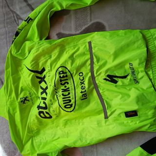 Impermeable goretex deceuninck quick stepe