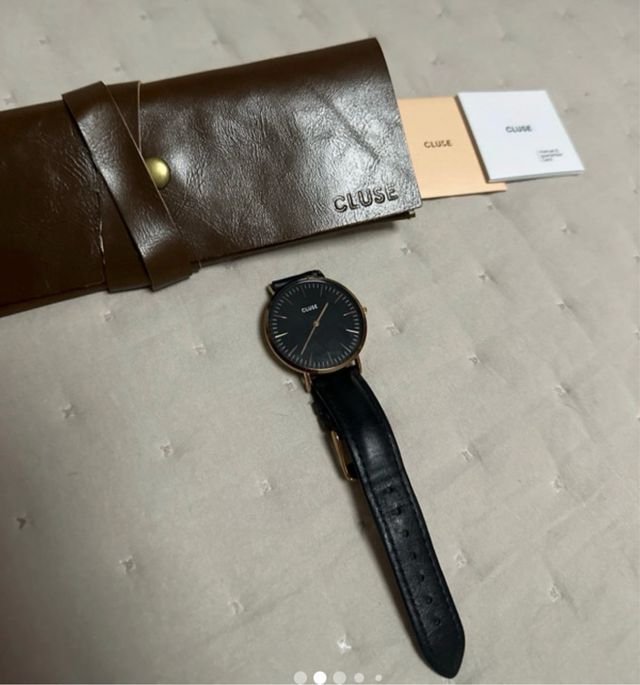 Reloj negro piel Cluse