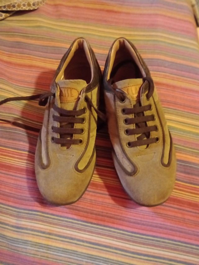 Scarpe n.32 "1 classe"