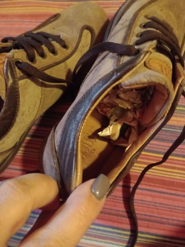 Scarpe n.32 "1 classe"