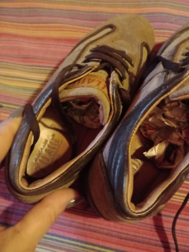 Scarpe n.32 "1 classe"