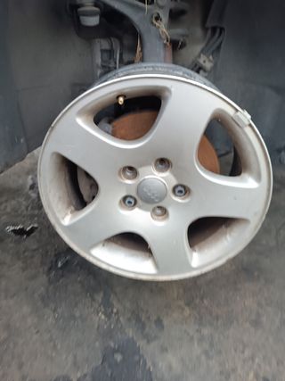 4 Llantas Audi A4-A6 16"('96-03)