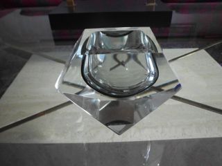 Cenicero clasico de diseño