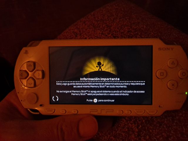 CONSOLA PSP CON JUEGOS