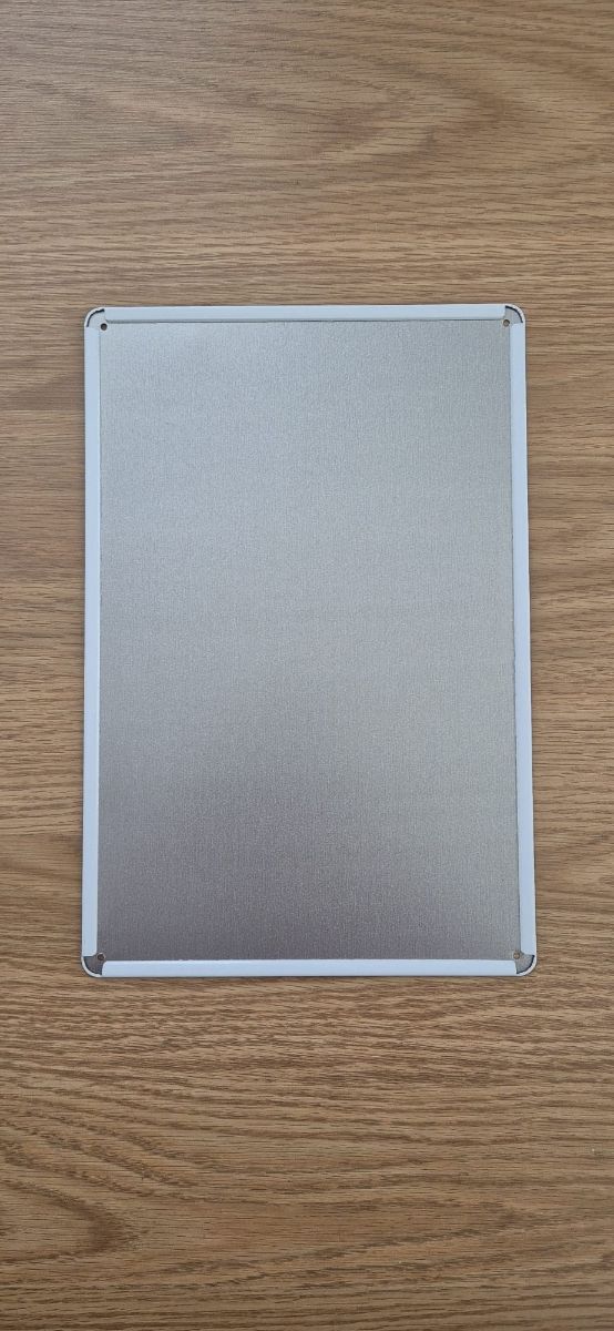 Insegna pubblicitaria metallica Malibu