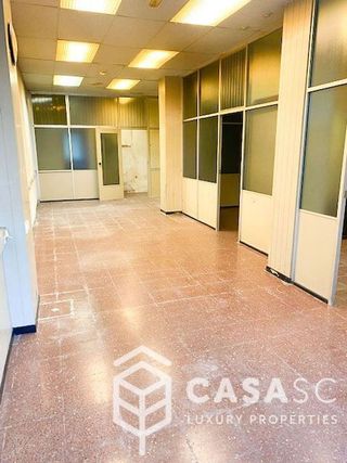 Local comercial en venta en Les Torres - Ca n'Alzamora en Rubí
