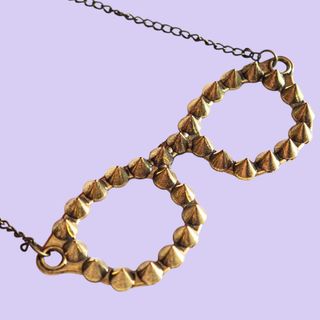 Collar de pinchos con colgante de gafas goth gothi