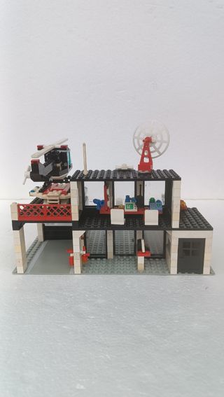 Lego Classic Town 6386 Police Command Base anno 19