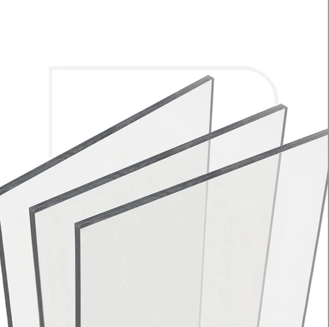 Policarbonato Transparente 42 Unidades 170x4.7x02 - 80€