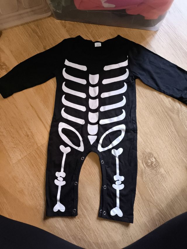 Esqueleto 1 año y medio a 2 años halloween