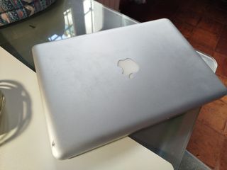 Macbook modelo A1278 Apple