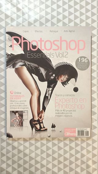 Revista Photoshop Essential Vol.2