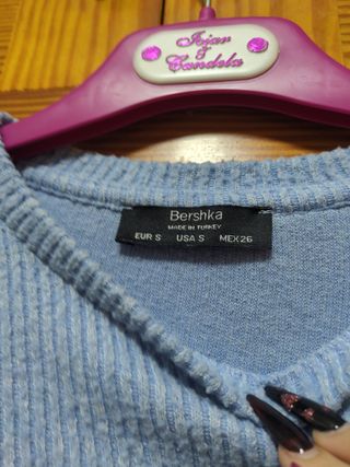 Sudadera azul clarito Bershka