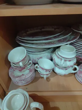 Vajilla Cartuja de Sevilla (Rosa)