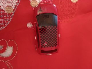 Pista elettrica con modellini della 500