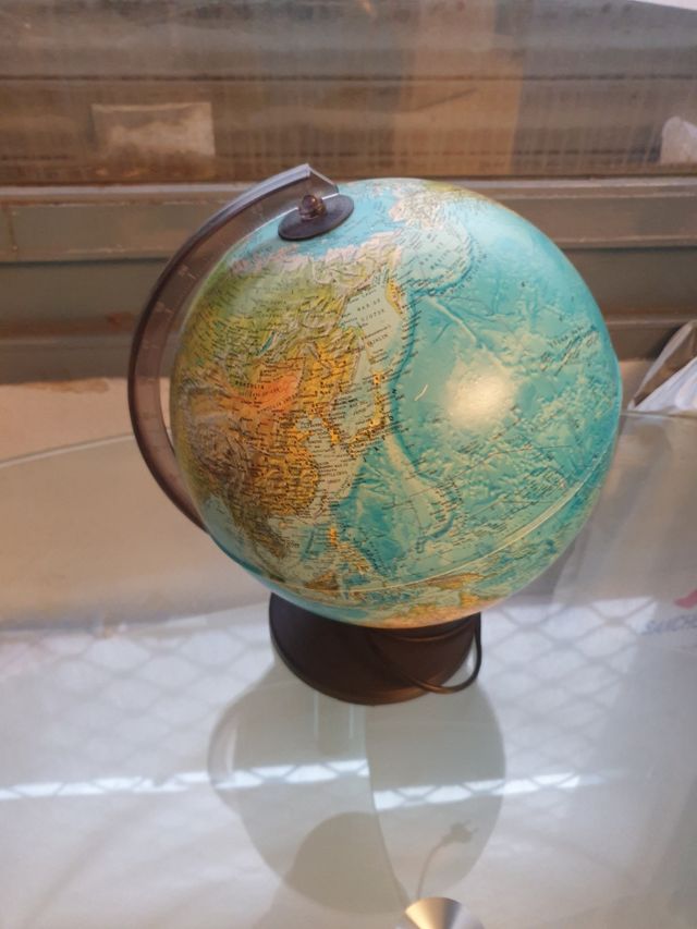 Globo Terráqueo ano 60