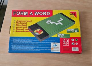 Gioco didattico " Form a word"