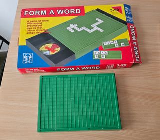 Gioco didattico " Form a word"