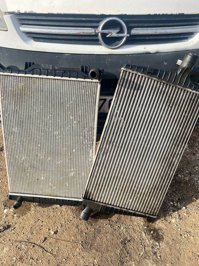 Radiador/ Intercooler AUDI A6