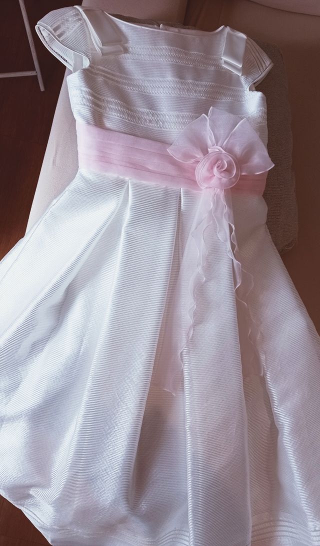 VESTIDO DE COMUNIÓN Y DE REGALO EL CANCÁN.