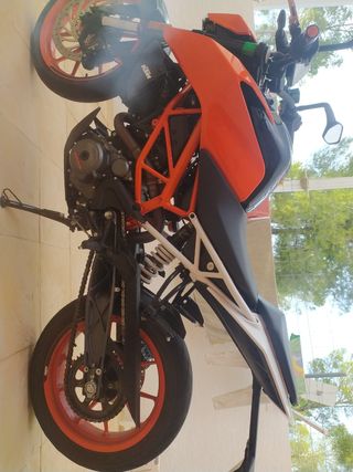 KTM DUKE 390