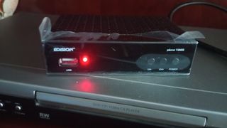 TV SONY 32" mod. 32V4200 con decodificador