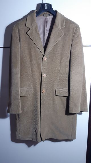 Cappotto in velluto a costine cammello 46