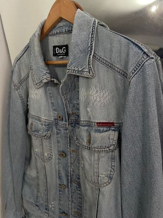 Chaqueta vaquera Dolce & Gabbana.