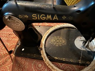 Maquina de coser SIGMA