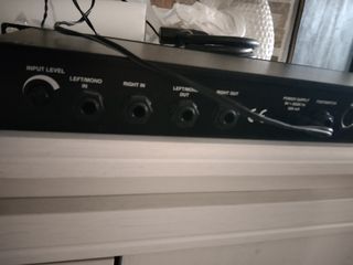 Digitech S100 Multi-Effects Rack – Muy buen estado