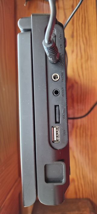 Reproductor DVD/USB portátil