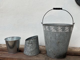 LOTE de 3 maceteros jardinera antiguos