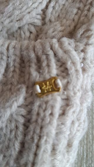 Conjunto de gorro y bufanda para niña