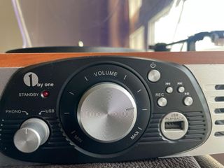 Tocadiscos retro 1ByOne Modelo MD808