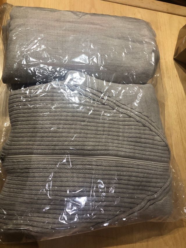 Conjunto jersey y pantalon de punto beige